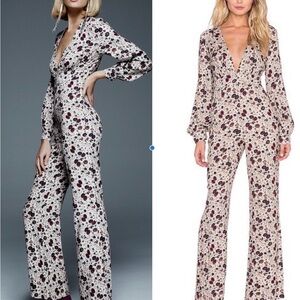 Free People Some Like It Hot Jumpsuit Floral Long Sleeve Deep V Neck Sz 0​